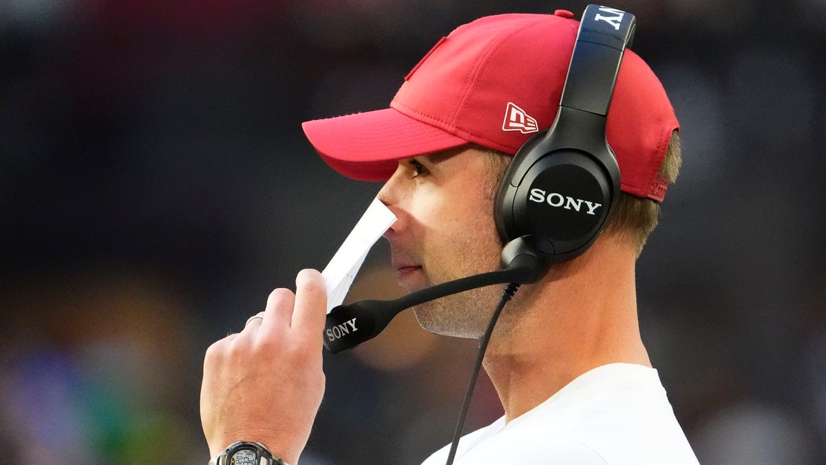 Cardinals fans deal with adversity through drinking, study shows