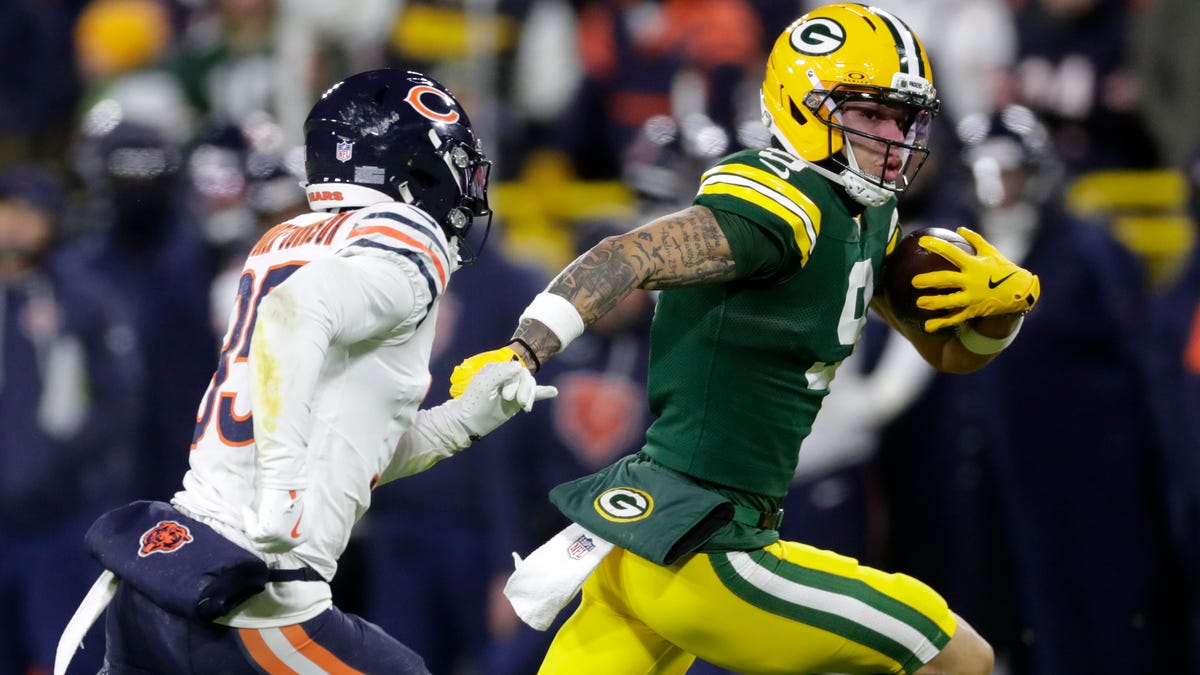 Packers fans celebrate Christian Watson's big plays in win vs Bears