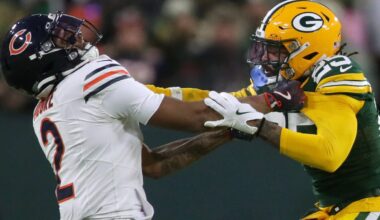 Packers rise, Eagles continue to fall