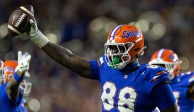 Broncos pick DL Caleb Banks