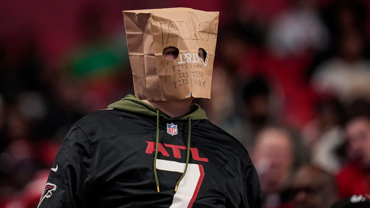 Falcons eliminated after Week 14 loss