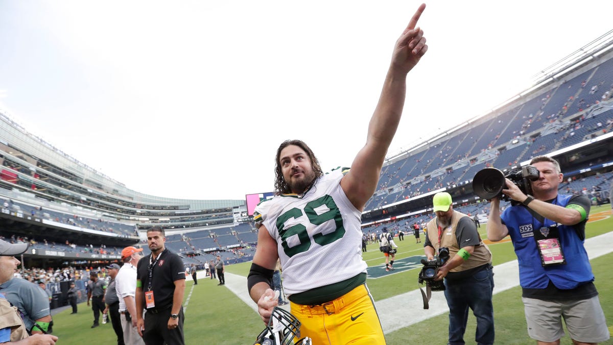 David Bakhtiari shares viral photo after Packers win over Bears