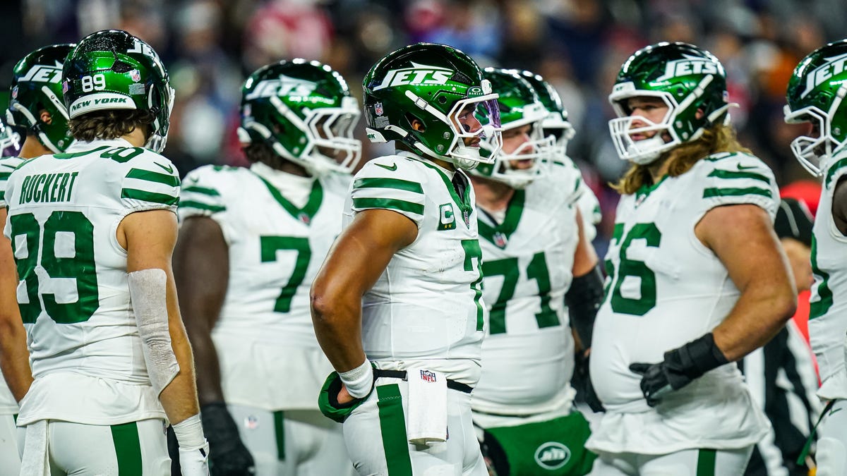 NY Jets vs. Jaguars predictions. Expert picks for NFL Week 15 game