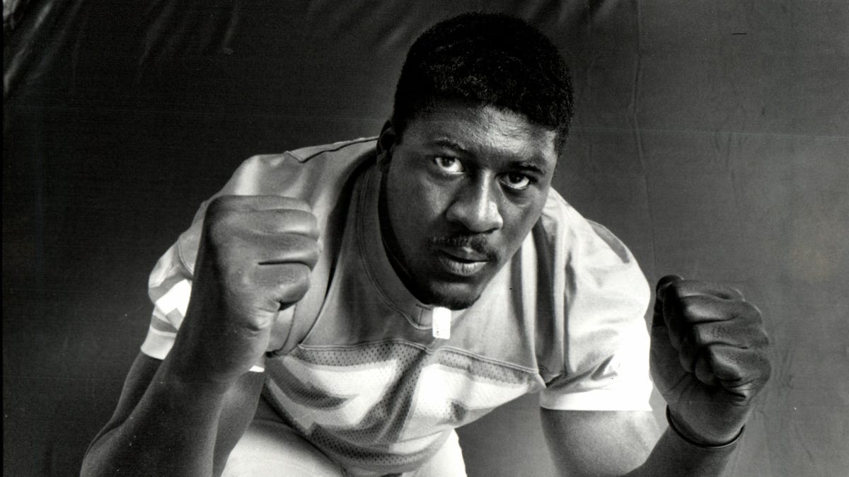 Ex-Detroit Lions OT Lomas Brown passed over for Hall of Fame