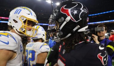 Houston Texans vs Los Angeles Chargers picks, odds for NFL Week 17