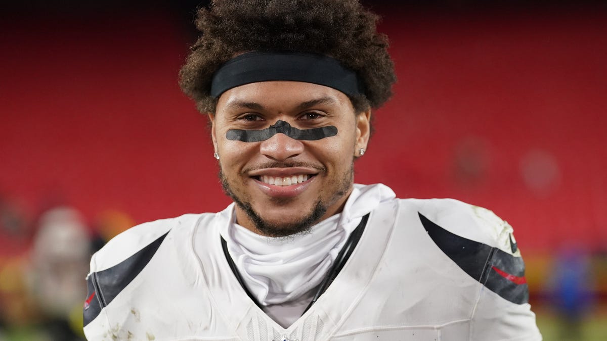 DeMeco Ryans called DB Jalen Pitre 'X-factor' of defense