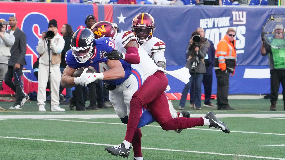 3 players to start/sit in fantasy football