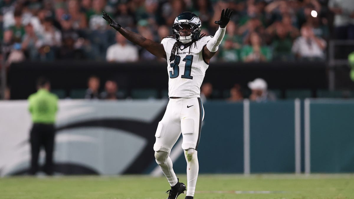 Eagles elevate Andre' Sam for Sunday's game vs. Raiders