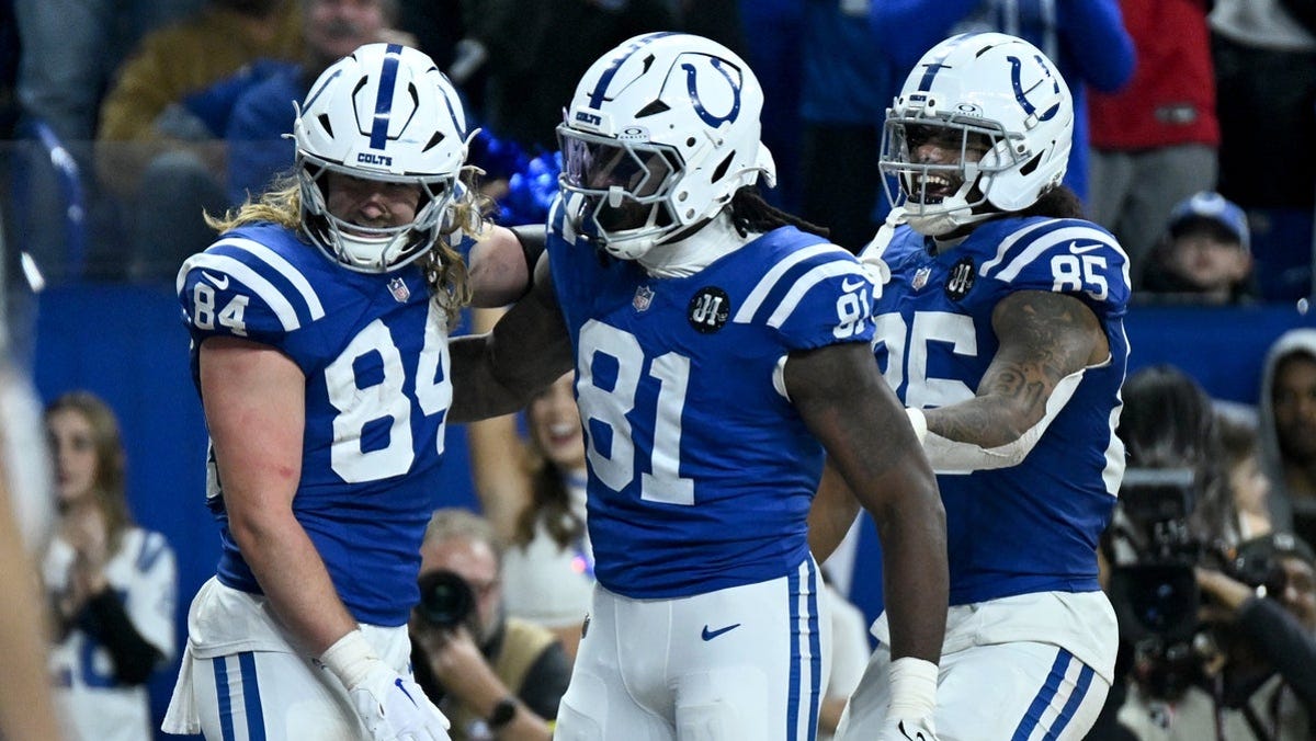 Get tickets to see Mo Alie-Cox vs. the 49ers