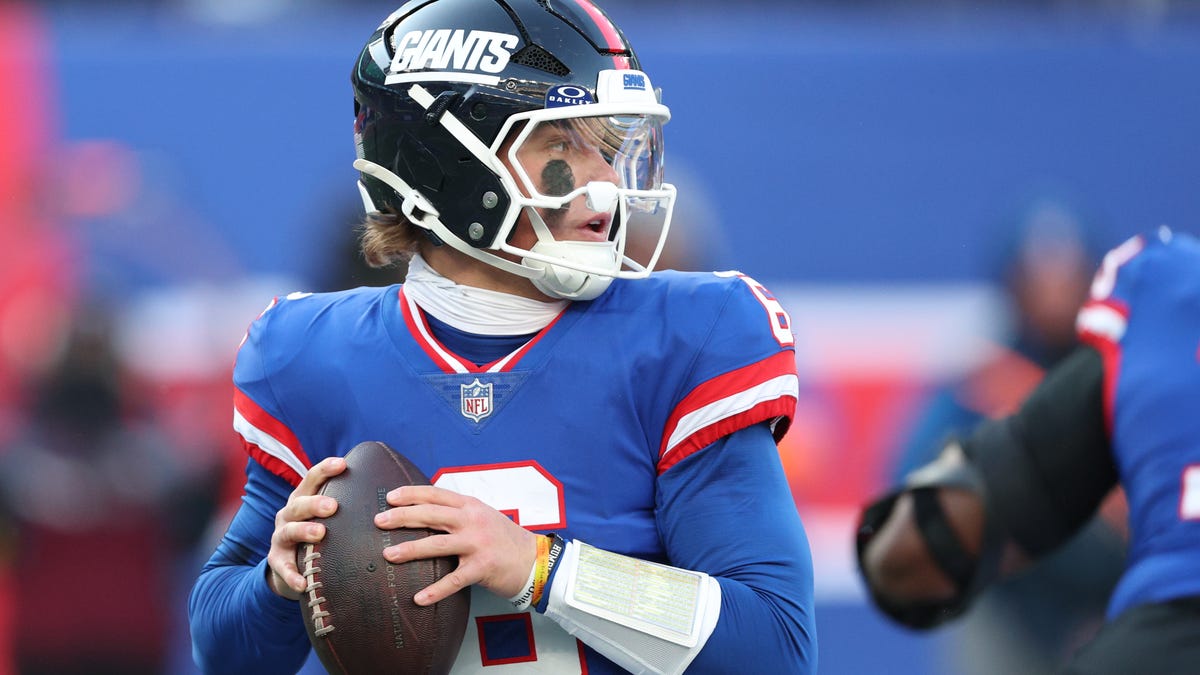 New York Giants' Jaxson Dart made more NFL history in Week 15