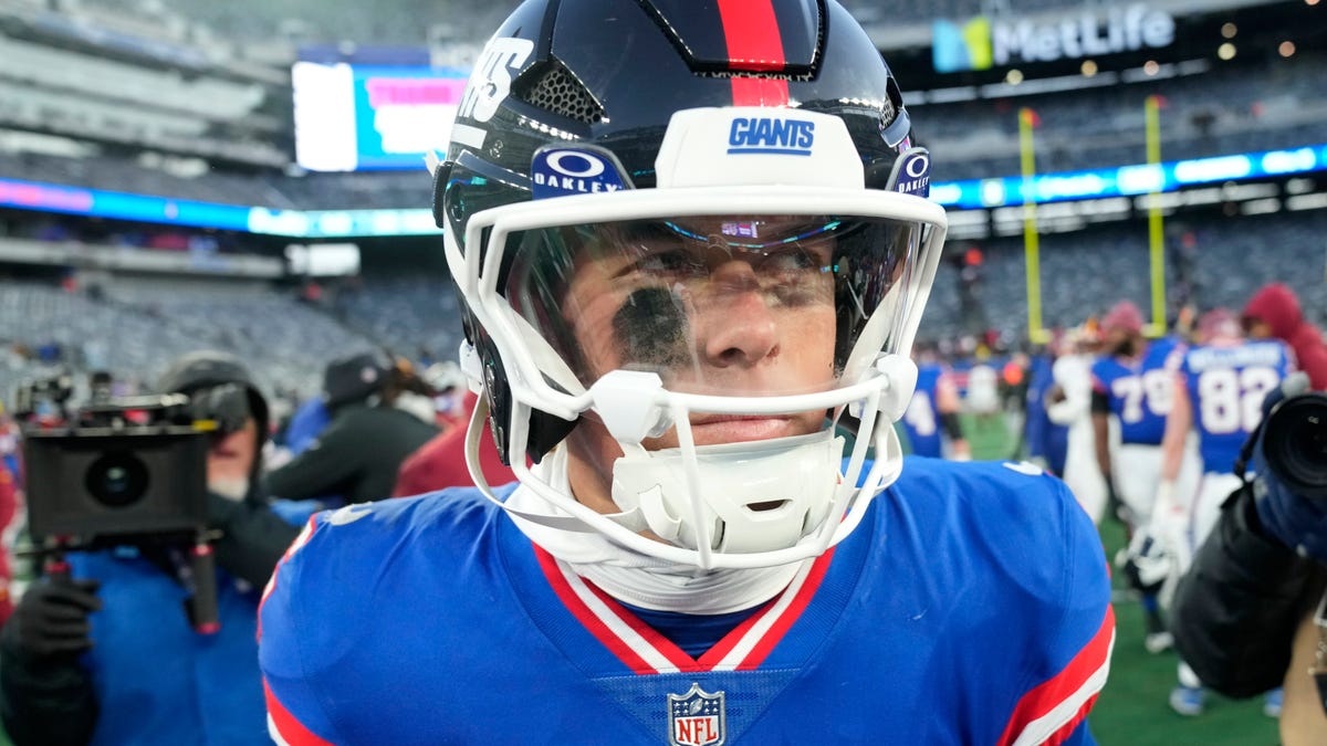 Jaxson Dart at a loss with this Giants' losing and he deserves better