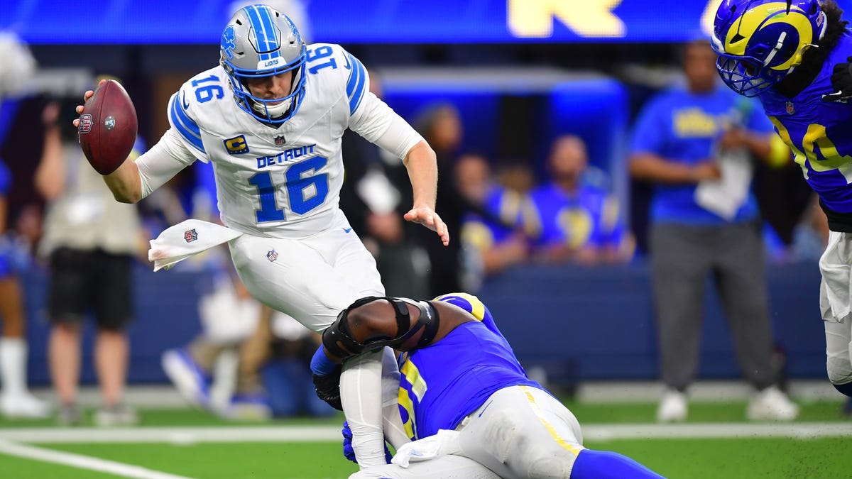 Detroit Lions' playoff hopes fading after loss in LA