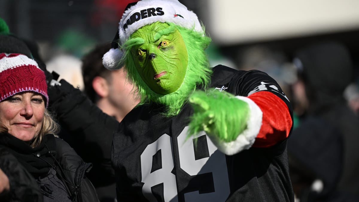 2026 NFL Draft order after Week 16 has Giants, Raiders at top