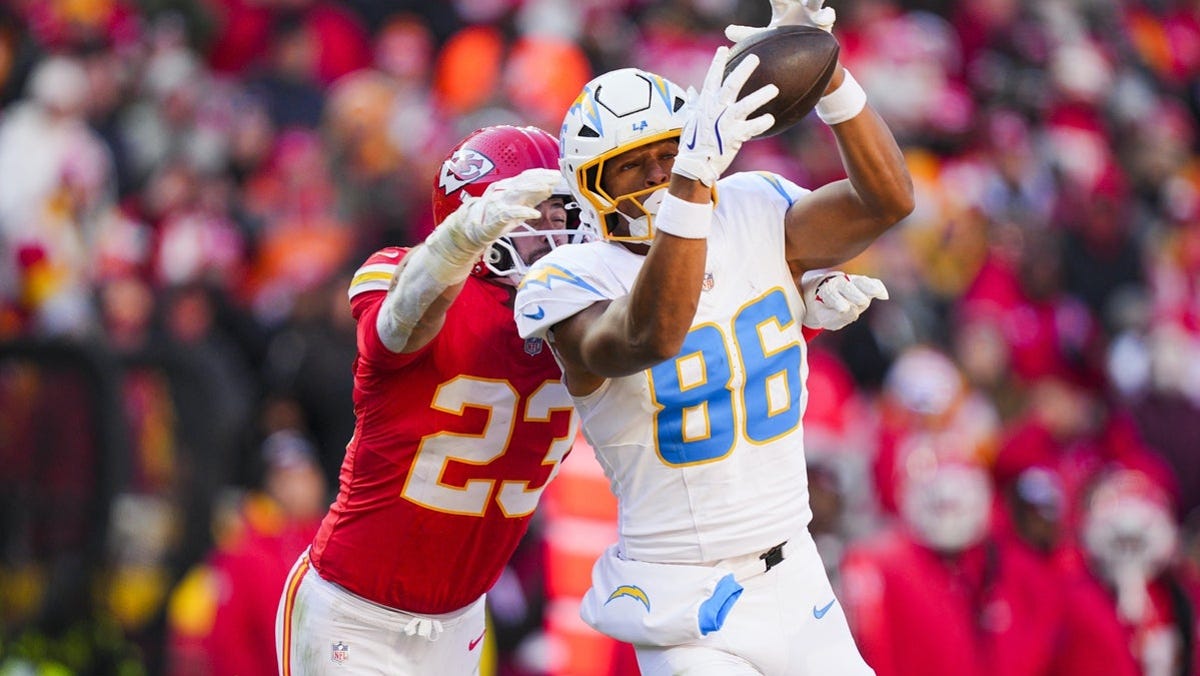 Get tickets to see Oronde Gadsden II vs. the Texans