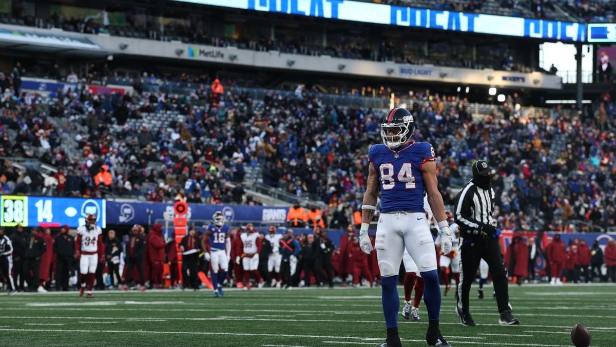 Theo Johnson injury update, status vs. Raiders in Week 17