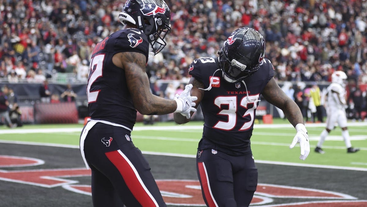 Get tickets to see Dare Ogunbowale vs. the Raiders