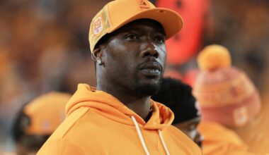 Former All-Pro to make his NFL return vs. Panthers in Week 16