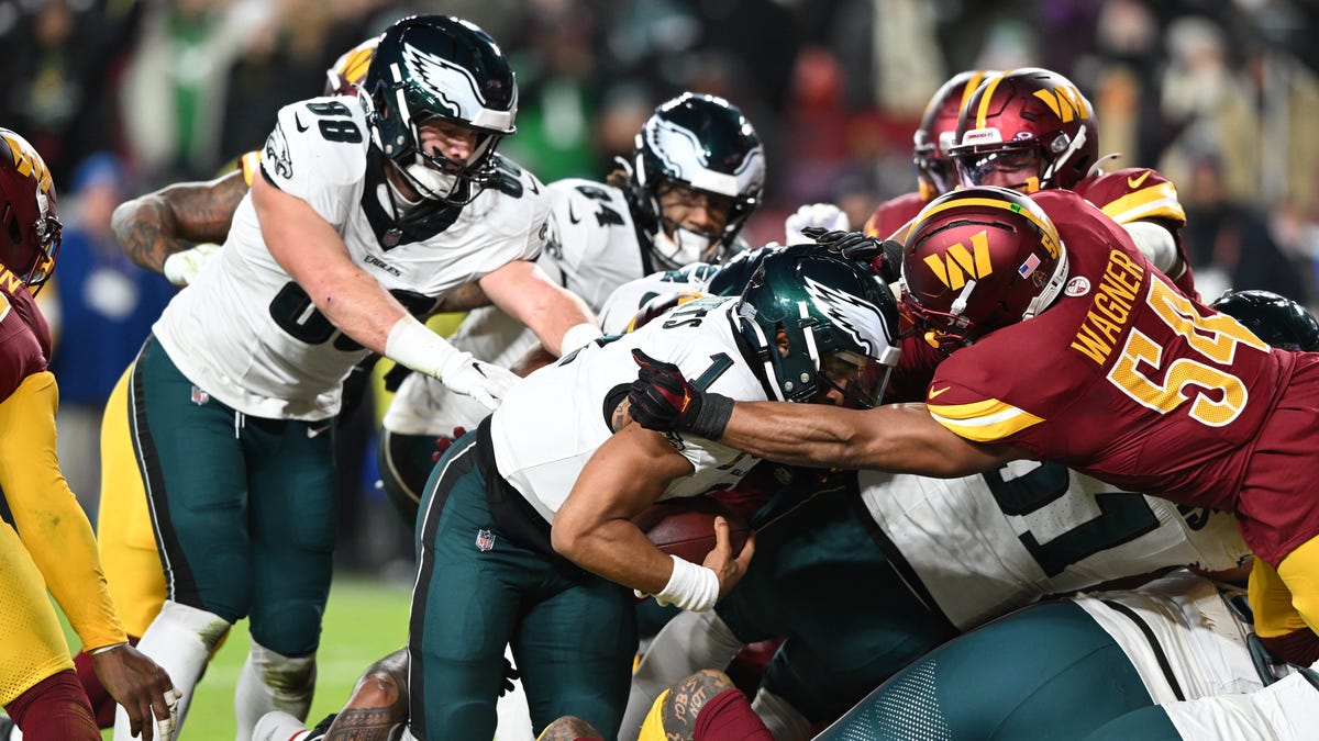 Washington Commanders vs Philadelphia Eagles picks for NFL Week 18