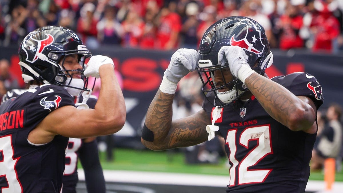 Get tickets to see Xavier Hutchinson vs. the Chargers