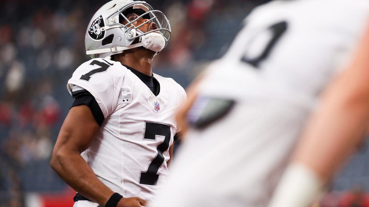 New York Giants vs Las Vegas Raiders picks, odds for NFL Week 17 game