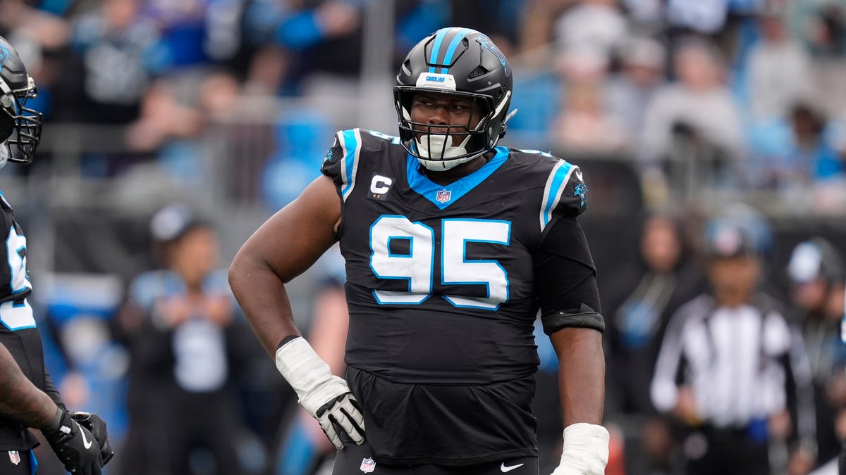 Panthers DL Derrick Brown sends strong message to NFL after Pro Bowl snub