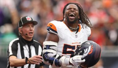 LB Dre Greenlaw avoids injured reserve