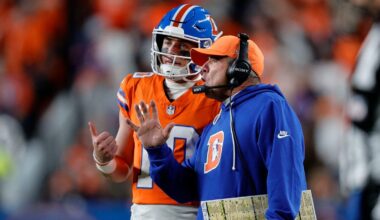 Can the Denver Broncos clinch AFC West today?