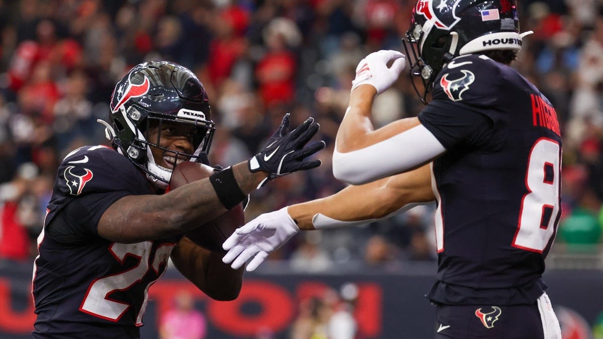 Chargers vs. Texans spread, line, over/under