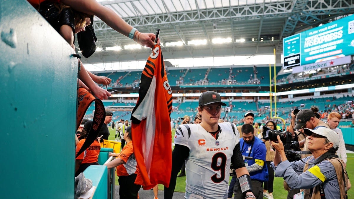 Bengals vs. Cardinals spread, line, over/under