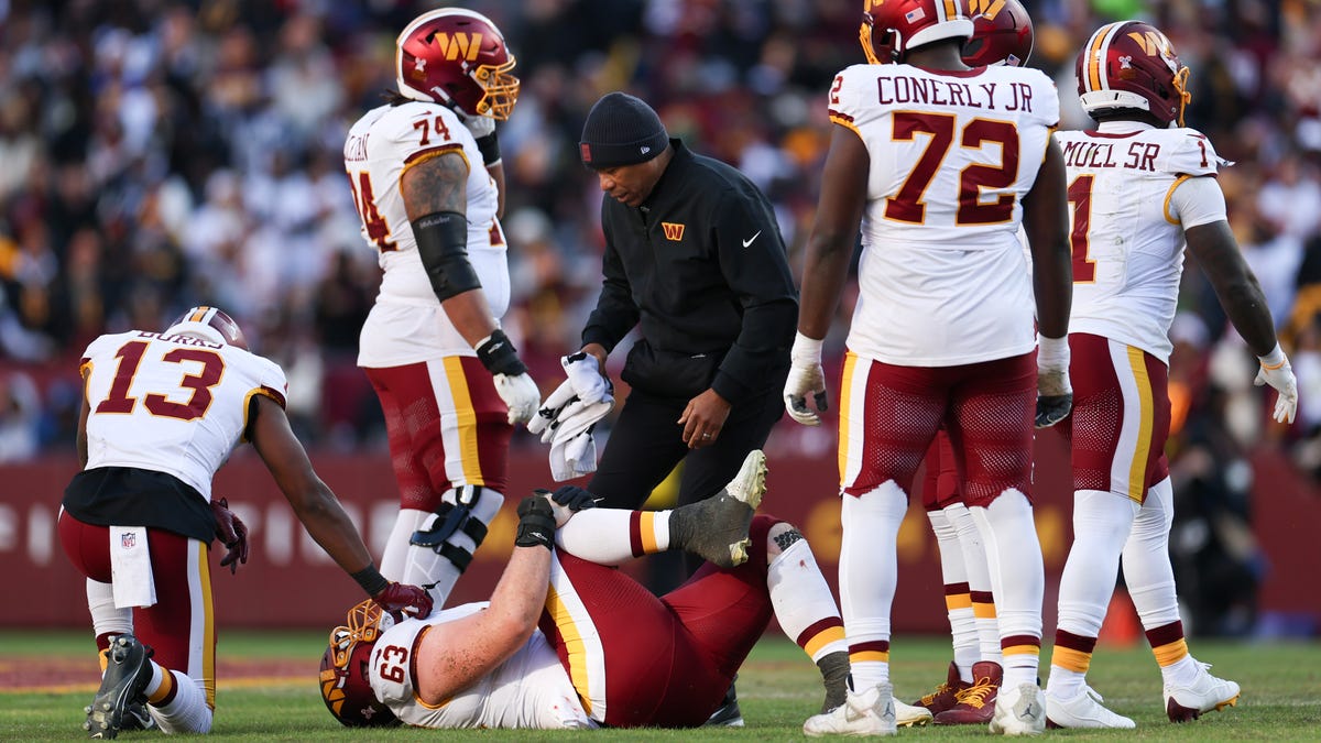 What's latest injury update on Tyler Biadasz?