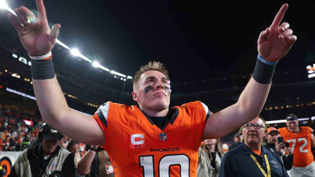 Broncos clinch AFC West, at least top three seed in playoffs