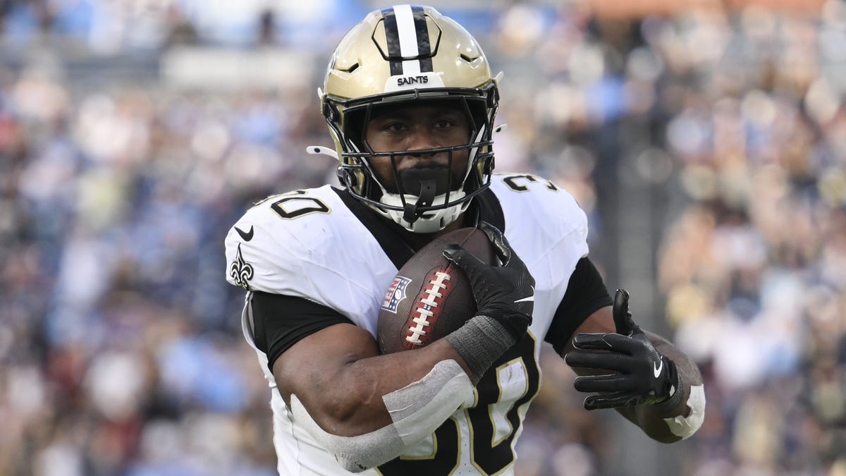 Ex-Broncos RB Audric Estime has breakout game with Saints