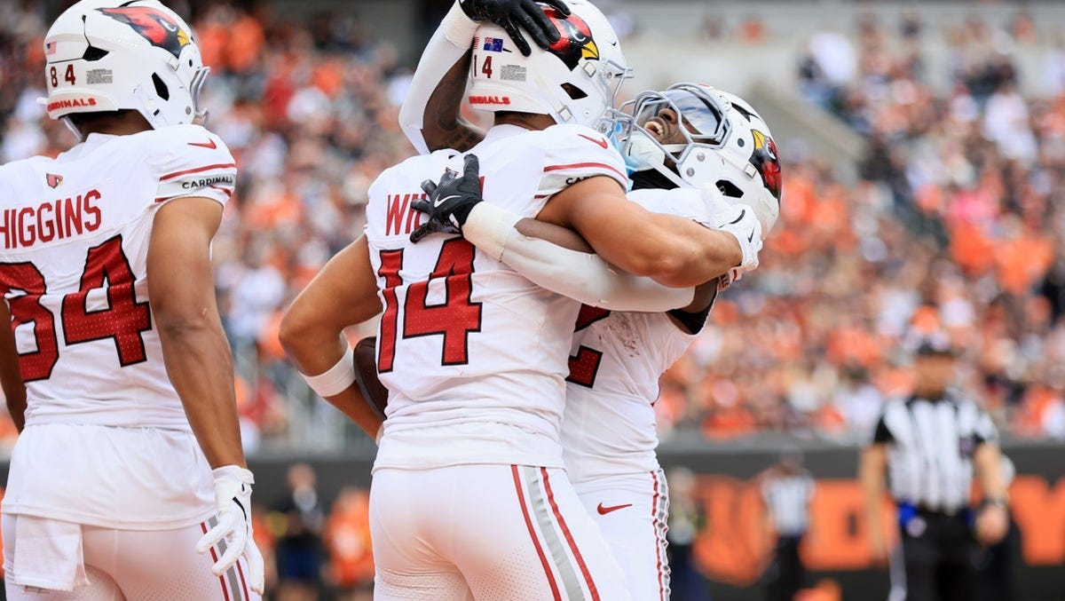 Get tickets to see Michael Carter vs. the Rams