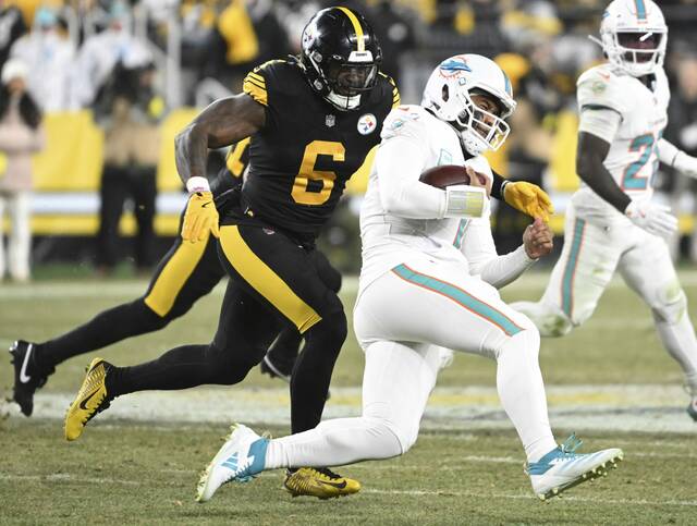 9142814_web1_ptr-steelersdolphins27-121625