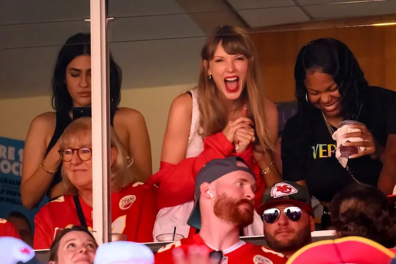 Taylor Swift, center, attended the Kansas City Chiefs NFL football game against the Chicago Bears with Travis Kelce's mother, Donna Kelce, at lower left, Sunday, Sept. 24, 2023 in Kansas City, Mo. | Reed Hoffmann