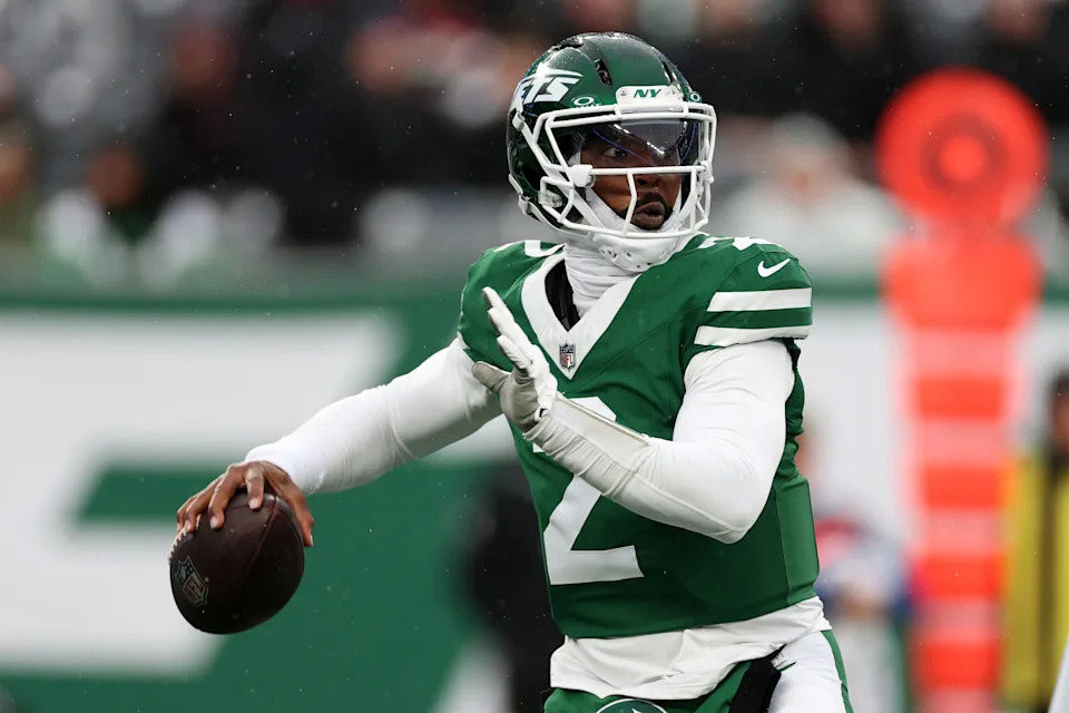 Nov 30, 2025; East Rutherford, New Jersey, USA; New York Jets quarterback Tyrod Taylor (2) drops back to pass against the Atlanta Falcons during the first half at MetLife Stadium. Mandatory Credit: Vincent Carchietta-Imagn Images