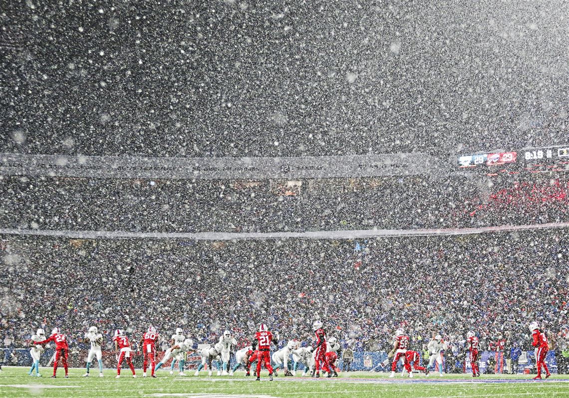 Cold front: Dolphins enter Monday night game vs. Steelers with lowly record in frigid temperatures