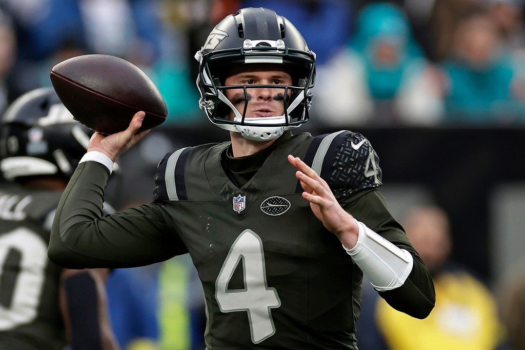 Jets might as well see what they have in undrafted rookie Brady Cook