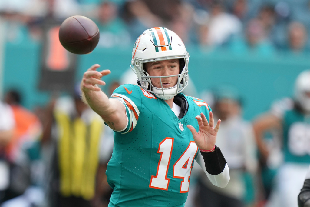 Bengals rout Dolphins 45-21 in tough debut for rookie QB Quinn Ewers