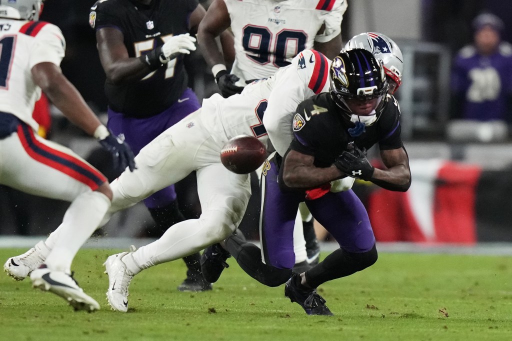 Patriots emphasized 'punch outs' against 'speed skaters' on Ravens before game-clinching play