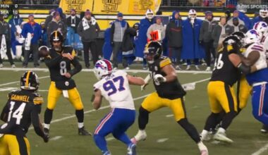 'There's No Avoiding It': Aaron Rodgers Defends Steelers' Lack Of Middle-Of-Field Throws