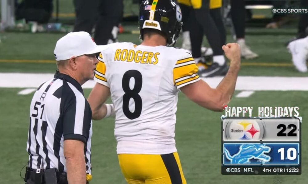 Aaron Rodgers Reveals Expensive Christmas Gift He Got For Offensive Line