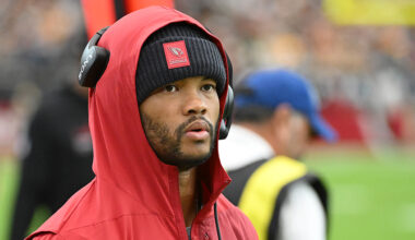 Arizona Cardinals Kyler Murray looks on 2025 injured...