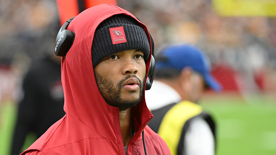 Arizona Cardinals Kyler Murray looks on 2025 injured...