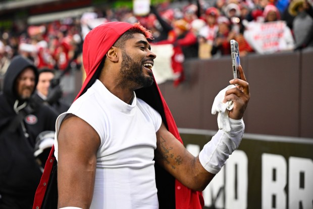 San Francisco 49ers wide receiver Jauan Jennings celebrates after an NFL football game against the Cleveland Browns, Sunday, Nov. 30, 2025, in Cleveland. (AP Photo/David Richard)