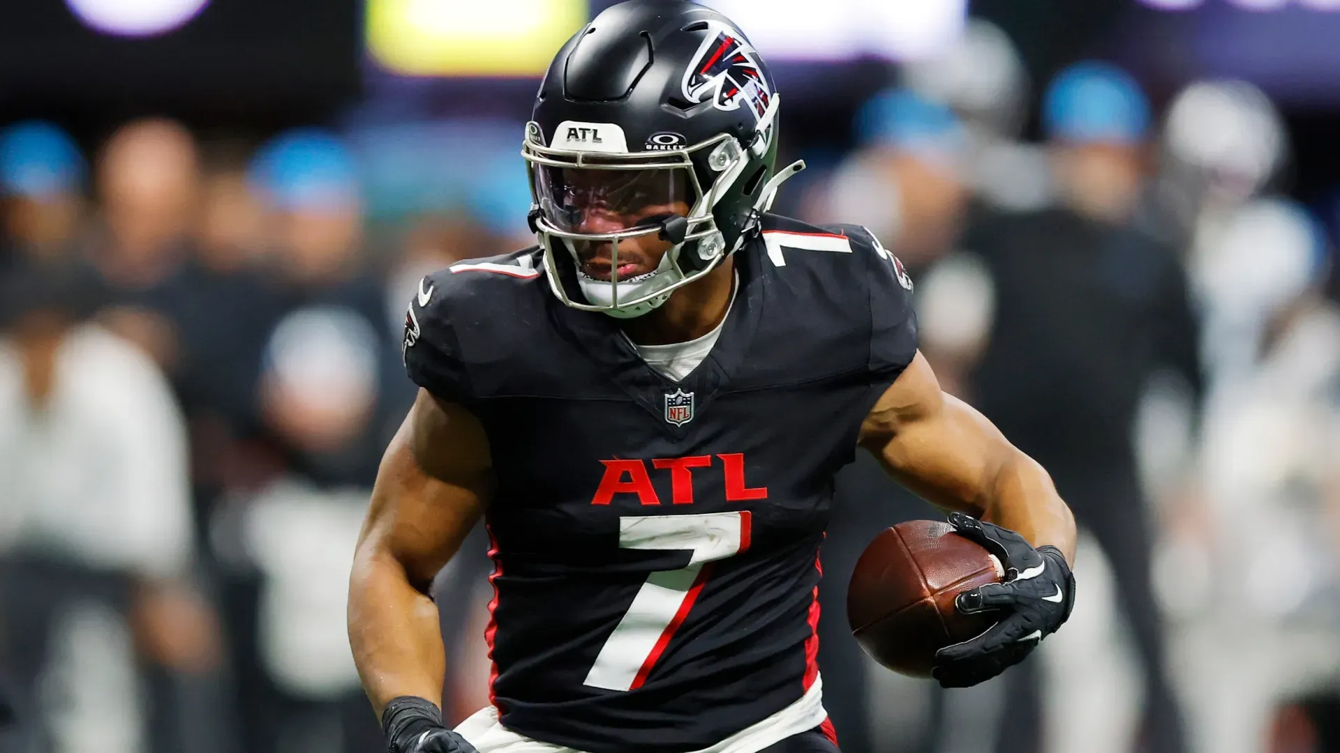 Bijan Robinson #7 of the Atlanta Falcons