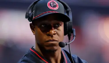 Falcons coach shares frustrations about unit's poor play