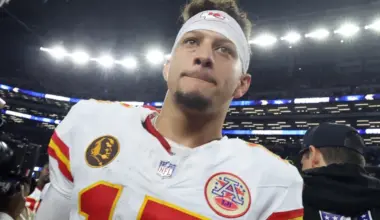 Are Chiefs eliminated from 2026 NFL playoffs after loss to Texans on SNF in Week 14?