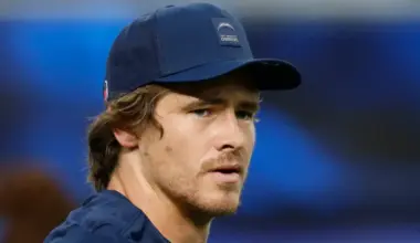 What happens if Chargers lose today against Chiefs?