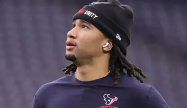 What happens if Texans lose today against Chargers in 2025 NFL Week 17?